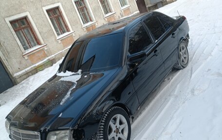 Mercedes-Benz C-Класс, 1993 год, 190 000 рублей, 2 фотография