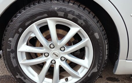 Nissan Skyline, 2001 год, 550 000 рублей, 18 фотография