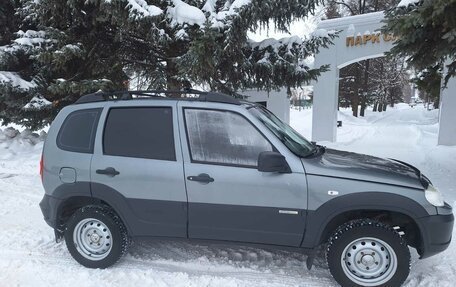 Chevrolet Niva I рестайлинг, 2013 год, 395 000 рублей, 7 фотография
