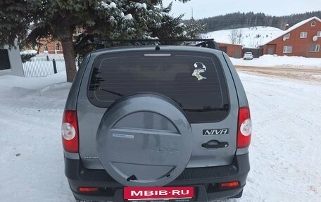 Chevrolet Niva I рестайлинг, 2013 год, 395 000 рублей, 8 фотография