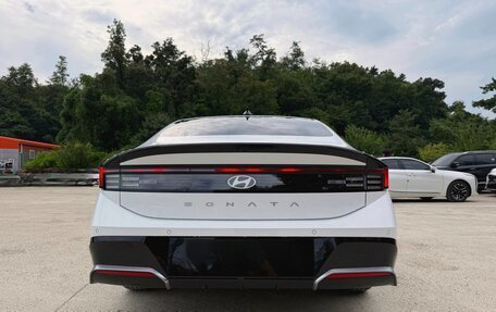 Hyundai Sonata VIII, 2024 год, 2 600 000 рублей, 4 фотография