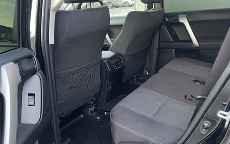 Toyota Land Cruiser Prado 150 рестайлинг 2, 2021 год, 5 810 000 рублей, 11 фотография