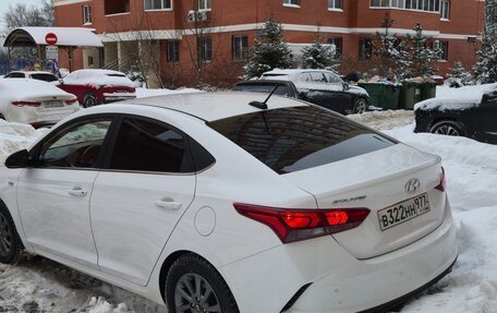 Hyundai Solaris II рестайлинг, 2021 год, 1 830 000 рублей, 13 фотография