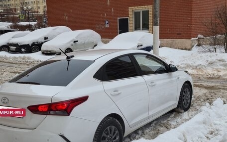 Hyundai Solaris II рестайлинг, 2021 год, 1 830 000 рублей, 14 фотография