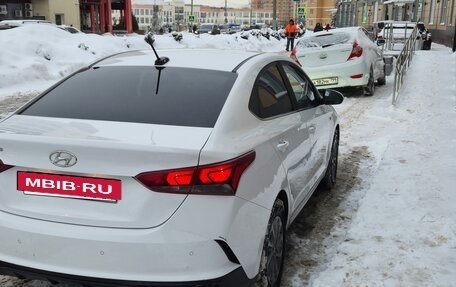 Hyundai Solaris II рестайлинг, 2021 год, 1 830 000 рублей, 6 фотография
