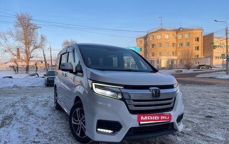 Honda Stepwgn IV, 2020 год, 2 950 000 рублей, 10 фотография