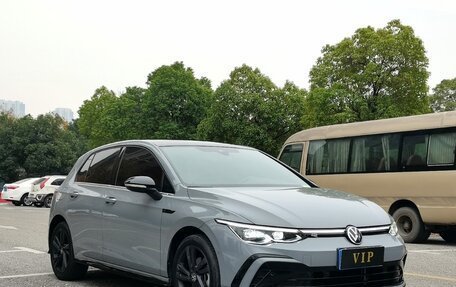 Volkswagen Golf VIII, 2021 год, 1 995 000 рублей, 3 фотография