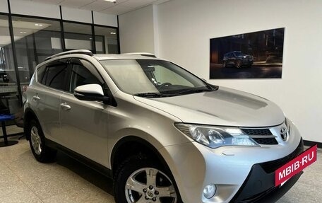 Toyota RAV4, 2013 год, 2 050 000 рублей, 3 фотография
