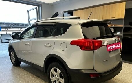 Toyota RAV4, 2013 год, 2 050 000 рублей, 6 фотография