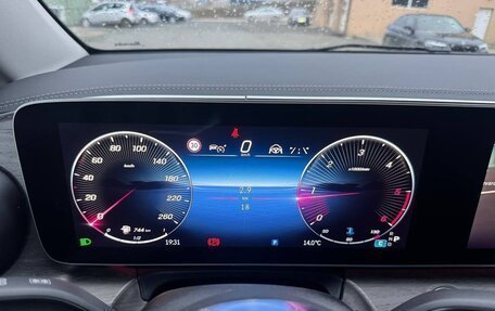 Mercedes-Benz V-Класс, 2025 год, 16 980 000 рублей, 9 фотография