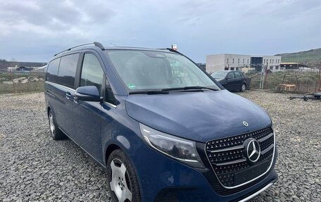 Mercedes-Benz V-Класс, 2025 год, 16 980 000 рублей, 7 фотография