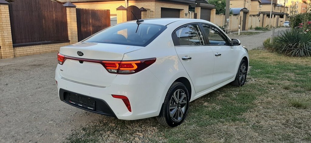 KIA Rio IV, 2021 год, 370 000 рублей, 8 фотография