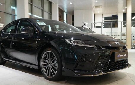 Toyota Camry, 2025 год, 5 500 000 рублей, 2 фотография