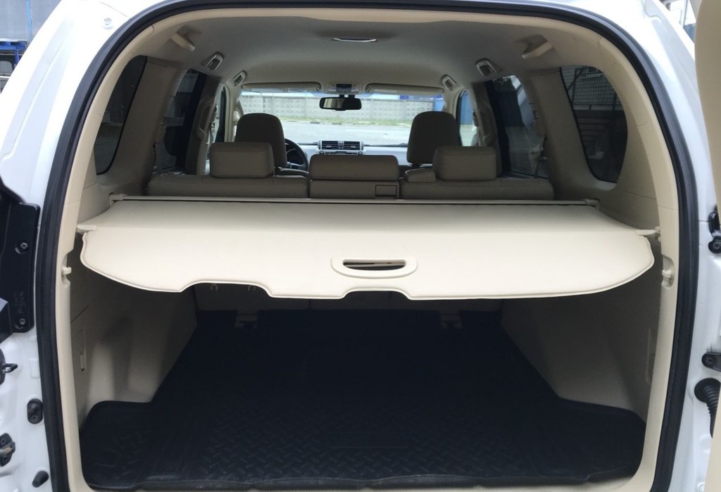 Toyota Land Cruiser Prado 150 рестайлинг, 2017 год, 900 000 рублей, 10 фотография