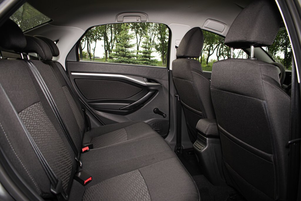 ВАЗ (LADA) Vesta I, 2023 год, 320 000 рублей, 5 фотография