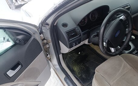 Ford Mondeo III, 2001 год, 220 000 рублей, 6 фотография