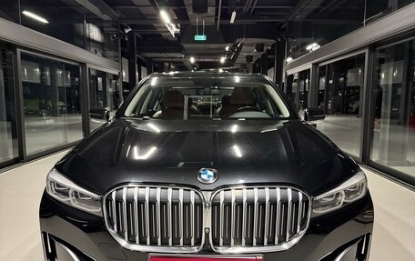 BMW 7 серия, 2019 год, 5 100 000 рублей, 1 фотография