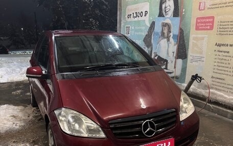 Mercedes-Benz A-Класс, 2010 год, 670 000 рублей, 1 фотография