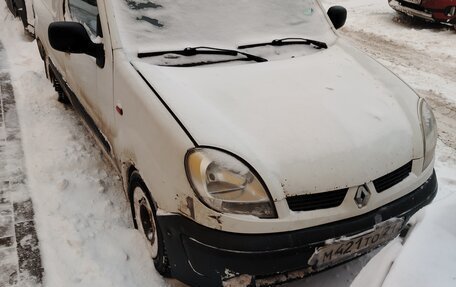Renault Kangoo II рестайлинг, 2005 год, 210 000 рублей, 3 фотография