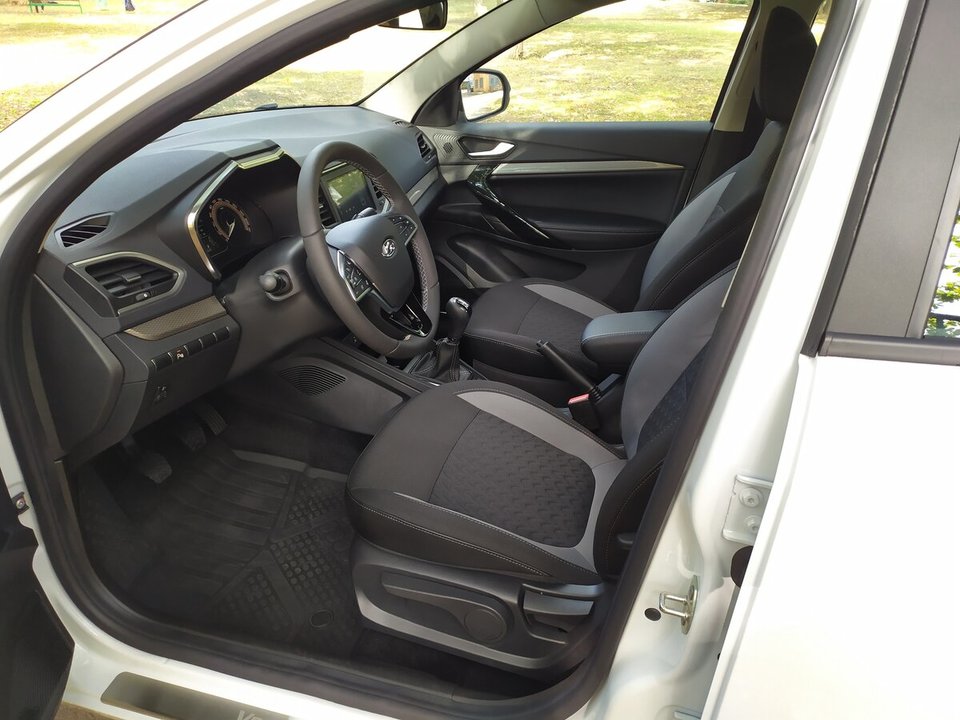 ВАЗ (LADA) Vesta I, 2023 год, 360 000 рублей, 7 фотография