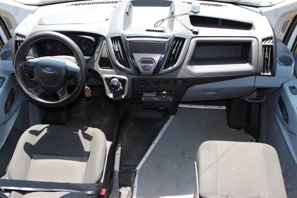 Ford Transit, 2017 год, 560 000 рублей, 10 фотография