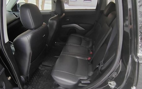 Mitsubishi Outlander III рестайлинг 3, 2010 год, 1 450 000 рублей, 6 фотография