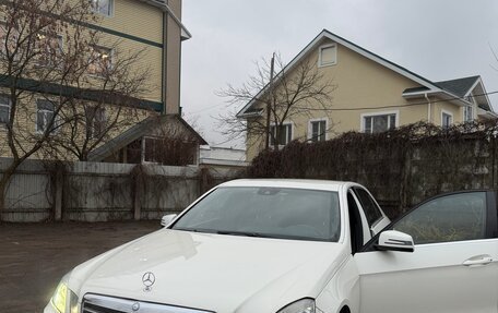 Mercedes-Benz E-Класс, 2011 год, 1 690 000 рублей, 12 фотография