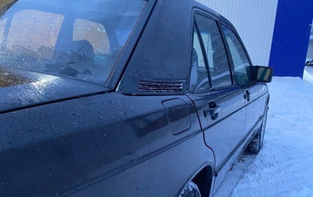 Mercedes-Benz 190 (W201), 1985 год, 200 000 рублей, 9 фотография