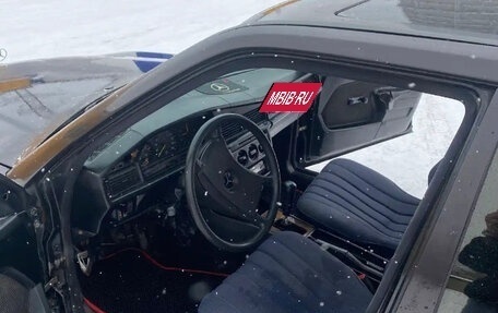 Mercedes-Benz 190 (W201), 1985 год, 200 000 рублей, 21 фотография