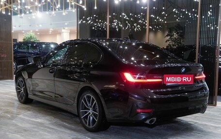 BMW 3 серия, 2021 год, 3 750 000 рублей, 7 фотография