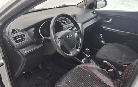 KIA Rio III рестайлинг, 2015 год, 900 000 рублей, 5 фотография