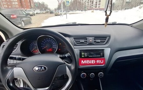 KIA Rio III рестайлинг, 2015 год, 900 000 рублей, 6 фотография