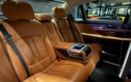 BMW 7 серия, 2019 год, 5 100 000 рублей, 22 фотография