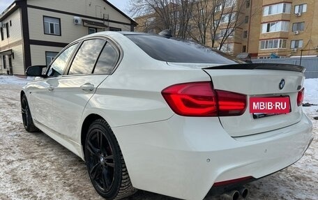 BMW 3 серия, 2015 год, 1 500 000 рублей, 13 фотография