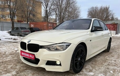 BMW 3 серия, 2015 год, 1 500 000 рублей, 16 фотография