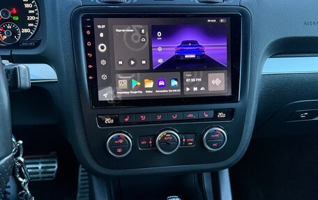 Volkswagen Scirocco III рестайлинг, 2013 год, 1 800 000 рублей, 10 фотография