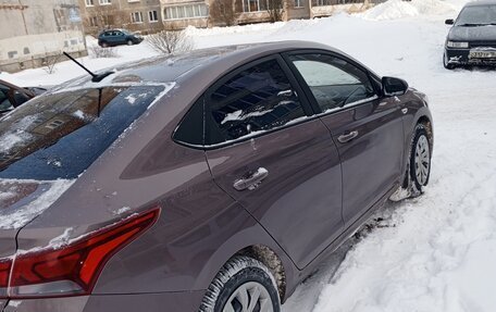 Hyundai Solaris II рестайлинг, 2018 год, 1 200 000 рублей, 5 фотография