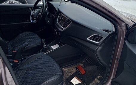 Hyundai Solaris II рестайлинг, 2018 год, 1 200 000 рублей, 7 фотография