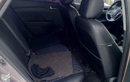 Hyundai Solaris II рестайлинг, 2018 год, 1 200 000 рублей, 6 фотография