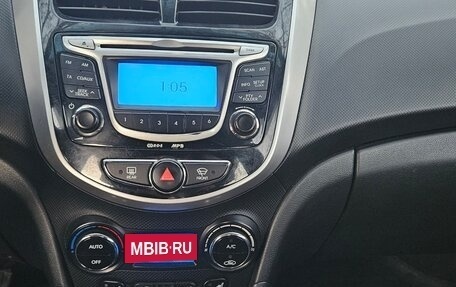 Hyundai Solaris II рестайлинг, 2011 год, 749 000 рублей, 7 фотография