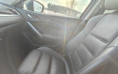 Mazda 6, 2015 год, 2 370 000 рублей, 18 фотография