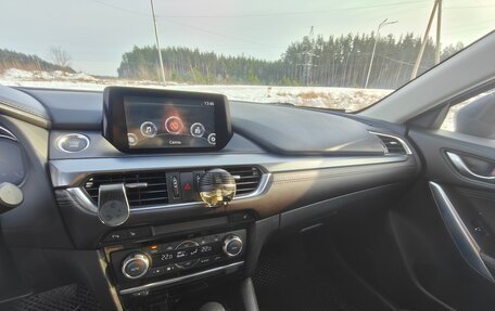 Mazda 6, 2015 год, 2 370 000 рублей, 17 фотография