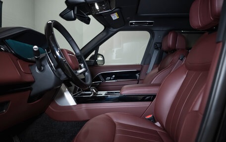 Land Rover Range Rover IV рестайлинг, 2025 год, 25 000 000 рублей, 15 фотография