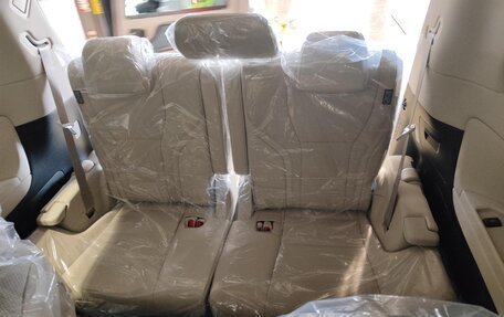 Lexus LM, 2025 год, 18 890 000 рублей, 12 фотография