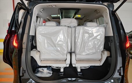 Lexus LM, 2025 год, 18 890 000 рублей, 5 фотография