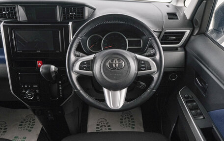 Toyota Roomy I, 2017 год, 1 149 000 рублей, 15 фотография