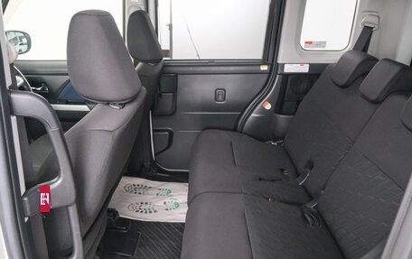 Toyota Roomy I, 2017 год, 1 149 000 рублей, 19 фотография