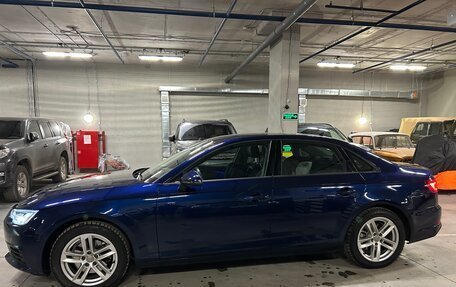 Audi A4, 2018 год, 2 450 000 рублей, 8 фотография