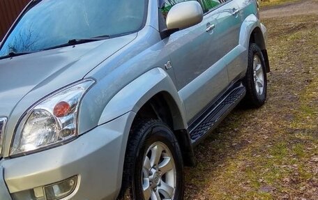 Toyota Land Cruiser Prado 120 рестайлинг, 2005 год, 1 580 000 рублей, 7 фотография