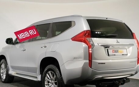 Mitsubishi Pajero Sport III рестайлинг, 2018 год, 2 500 000 рублей, 5 фотография